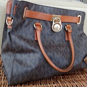 Authentic Michael Kors Hamilton Satchel